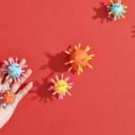 ویروس کرونا چند ساعت روی پوست زنده می ماند؟